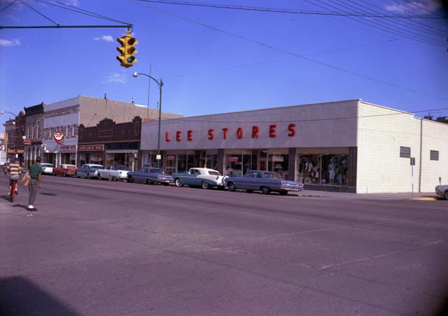 Lees Store 1964 (2)